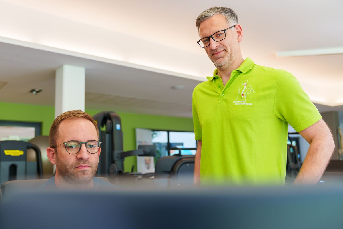 Trainingsfläche des Gesundheitszentrums Dentl mit Geräten von TechnoGym